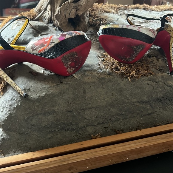 Size 40 peep toe christian louboutin kids workshop heel - Picture 2 of 3